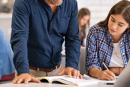 Unterrichtsmaterialien für Lehrkräfte zur Berufsorientierung von Schüler*innen im Hamburger Handwerk.