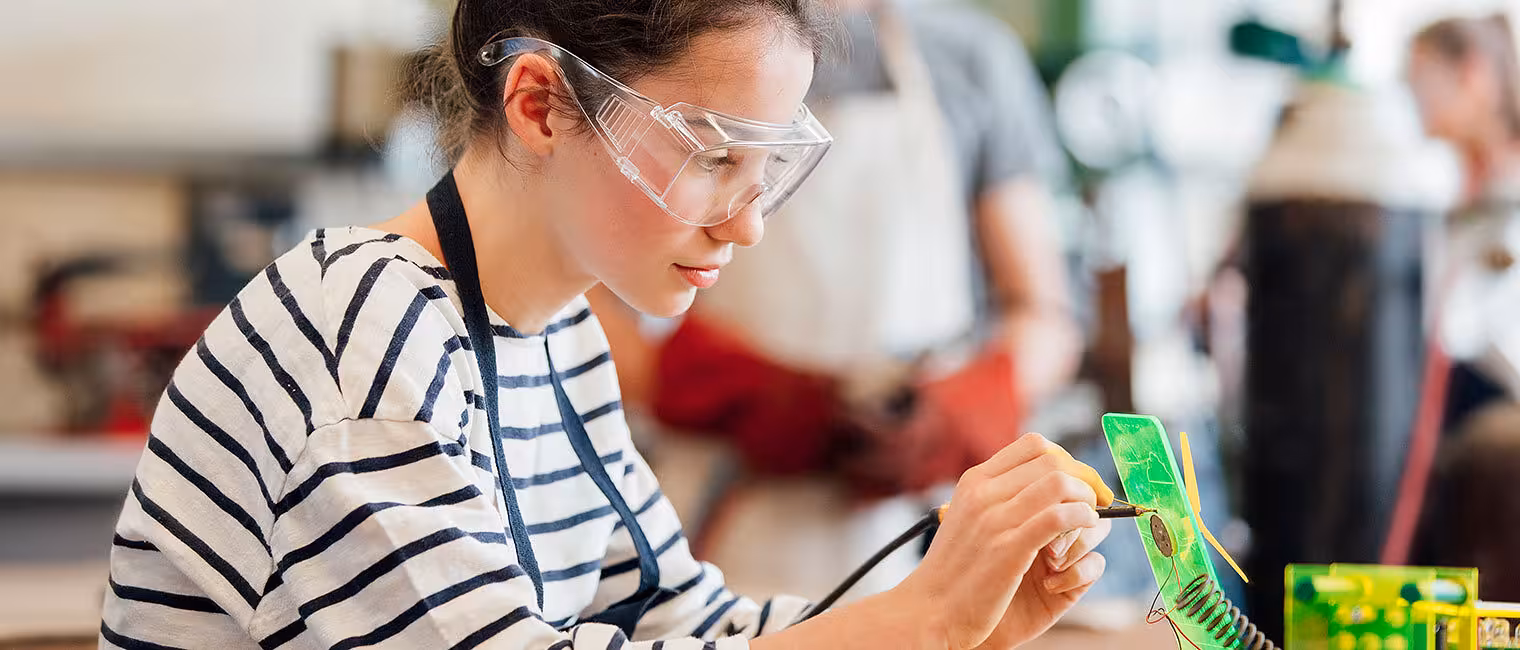 Schnupperkurse im Handwerk für Schülerinnen und Schüler 